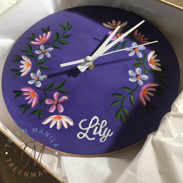 Bella Pallet Clock