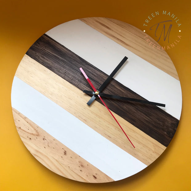 Pallet Clock